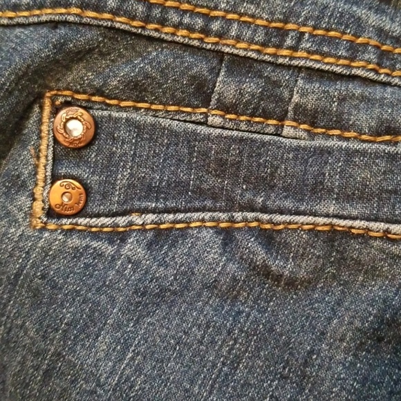 Adorable Nissi Jeans Capri Pants Size 0 - Picture 7 of 7